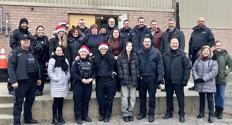 École Vision Terrebonne  Collecte pour le panier de Noël